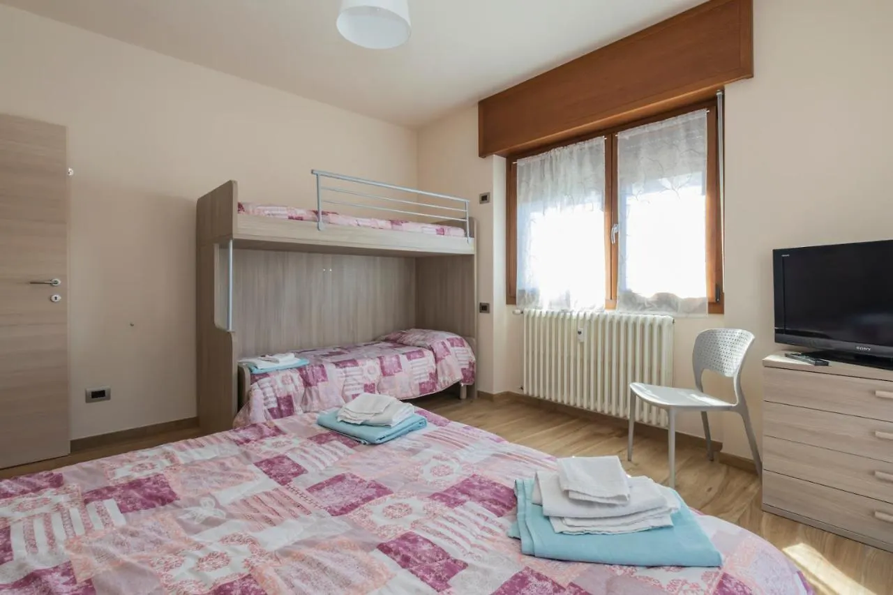 Europa Master Guest Apartment Aprica 0*,  Italy