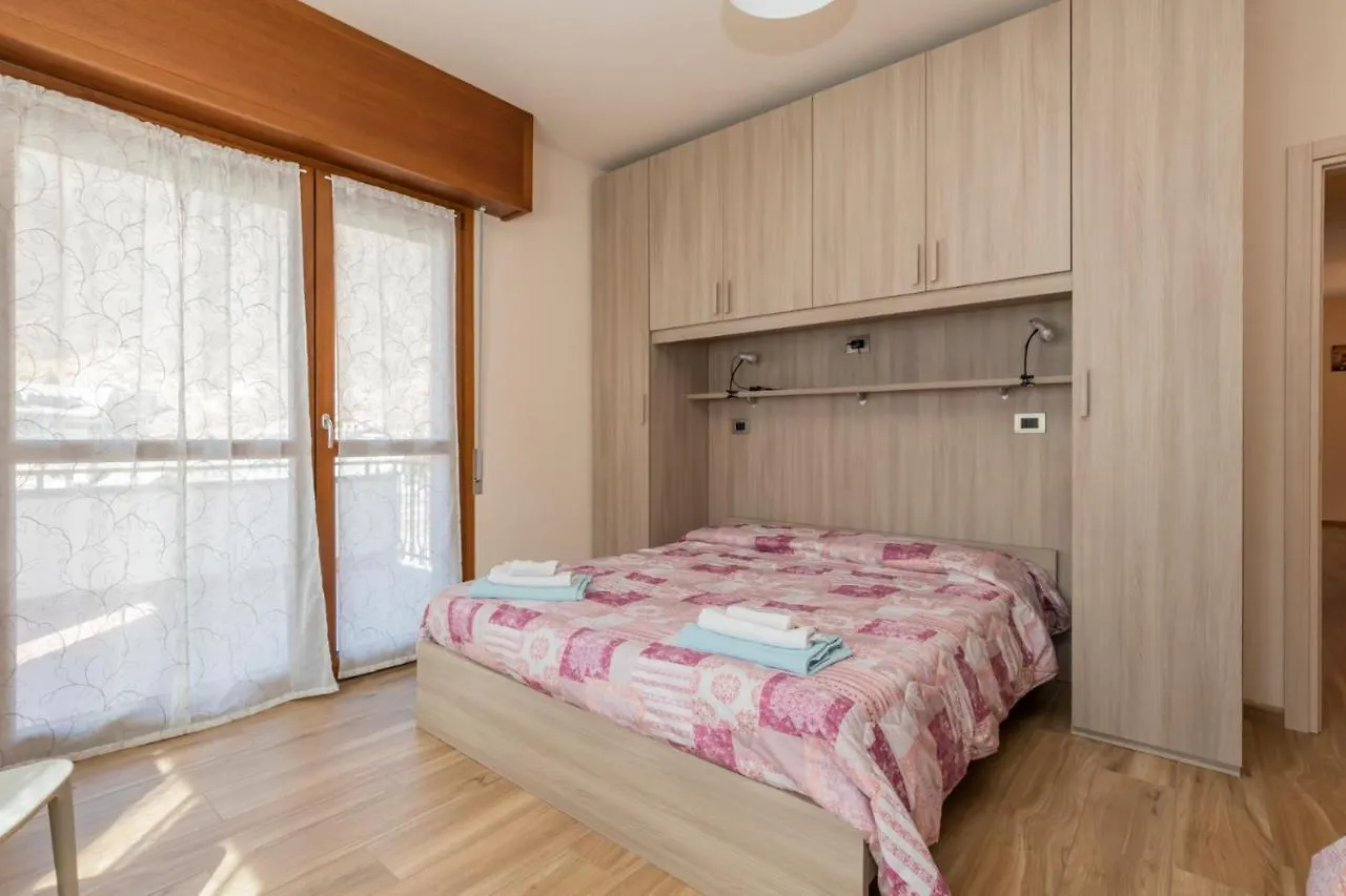 Europa Master Guest Apartment Aprica 0*,  Italy